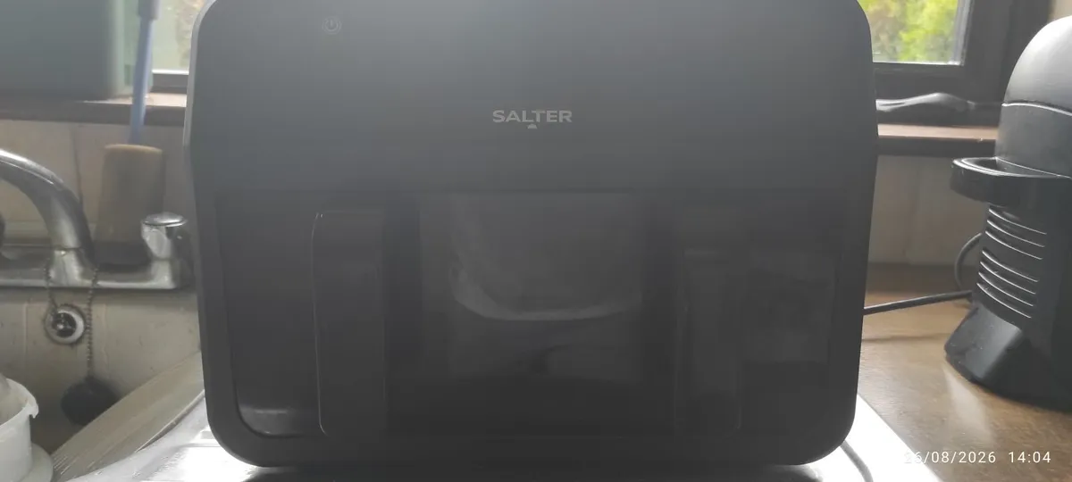 Salter Dual View Air Fryer 7L –  €30 - Image 1
