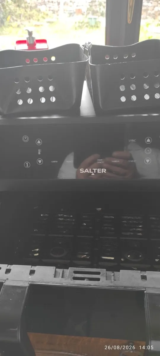Salter Dual View Air Fryer 7L –  €30 - Image 3