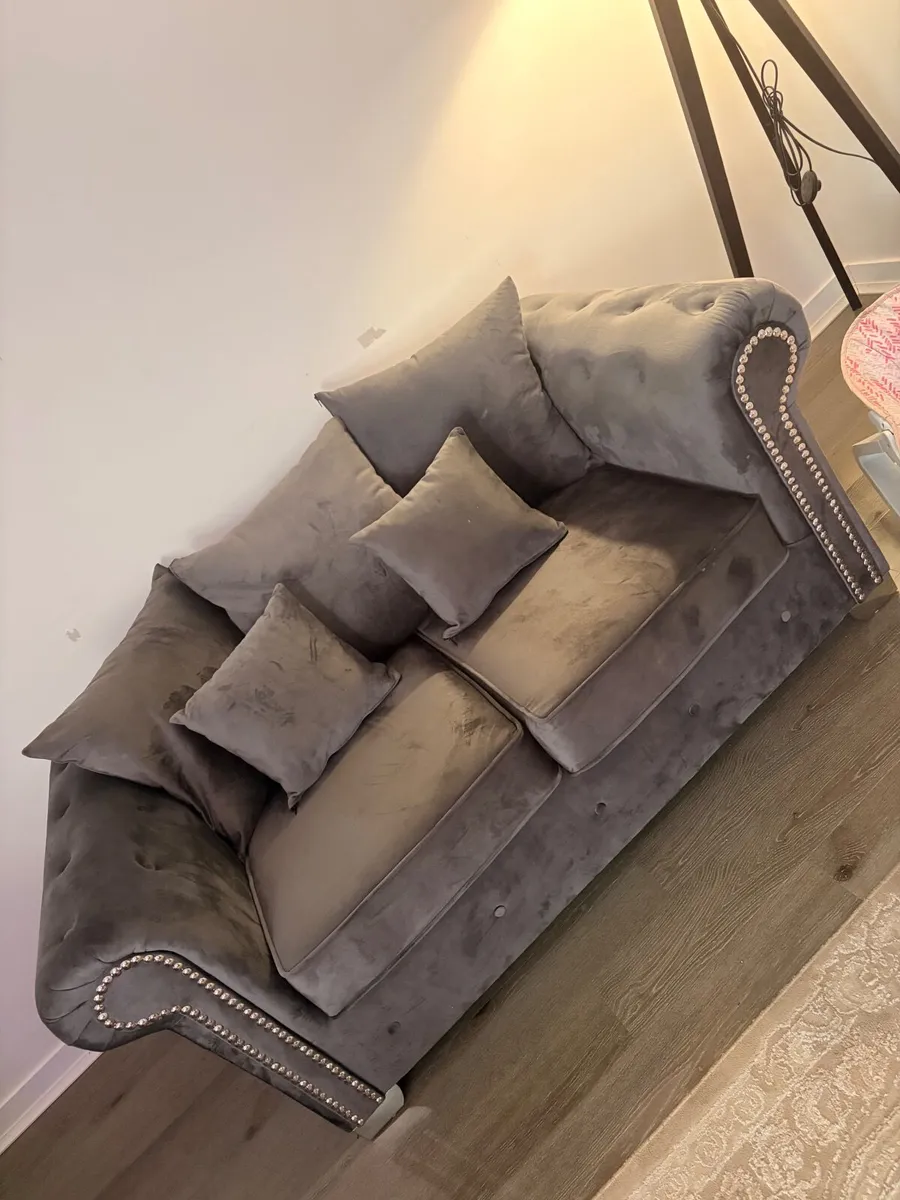 3+2 couch new - Image 2