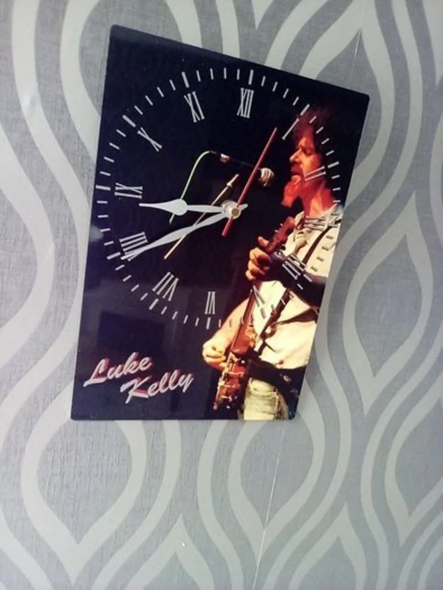 Luke Kelly wall clock , Man cave, home bar - Image 4