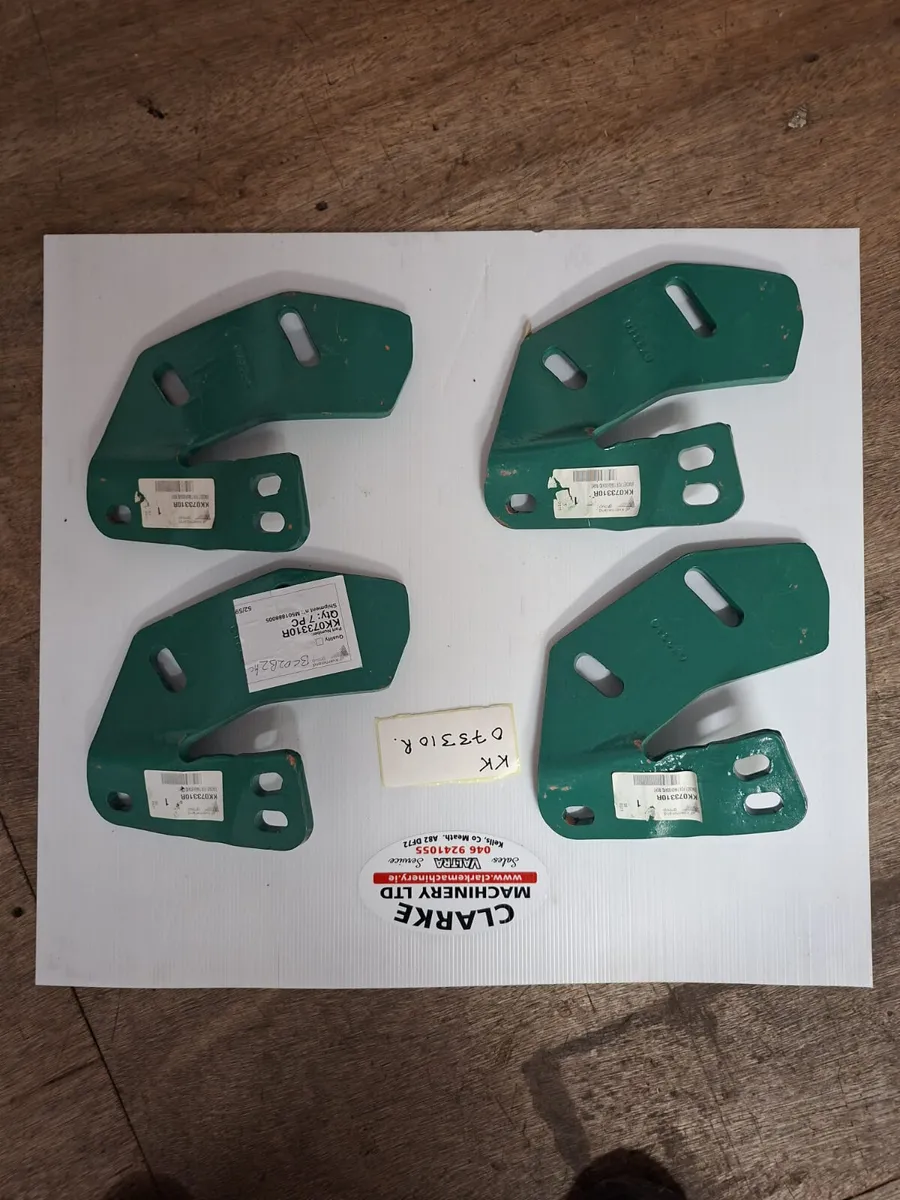 hrash board brackets R/H
