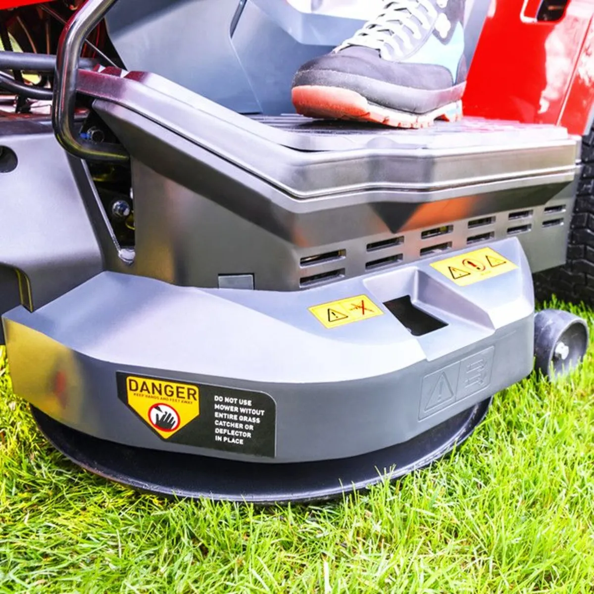 COBRA LTX92HRL Ride-on Lawnmower - Image 3