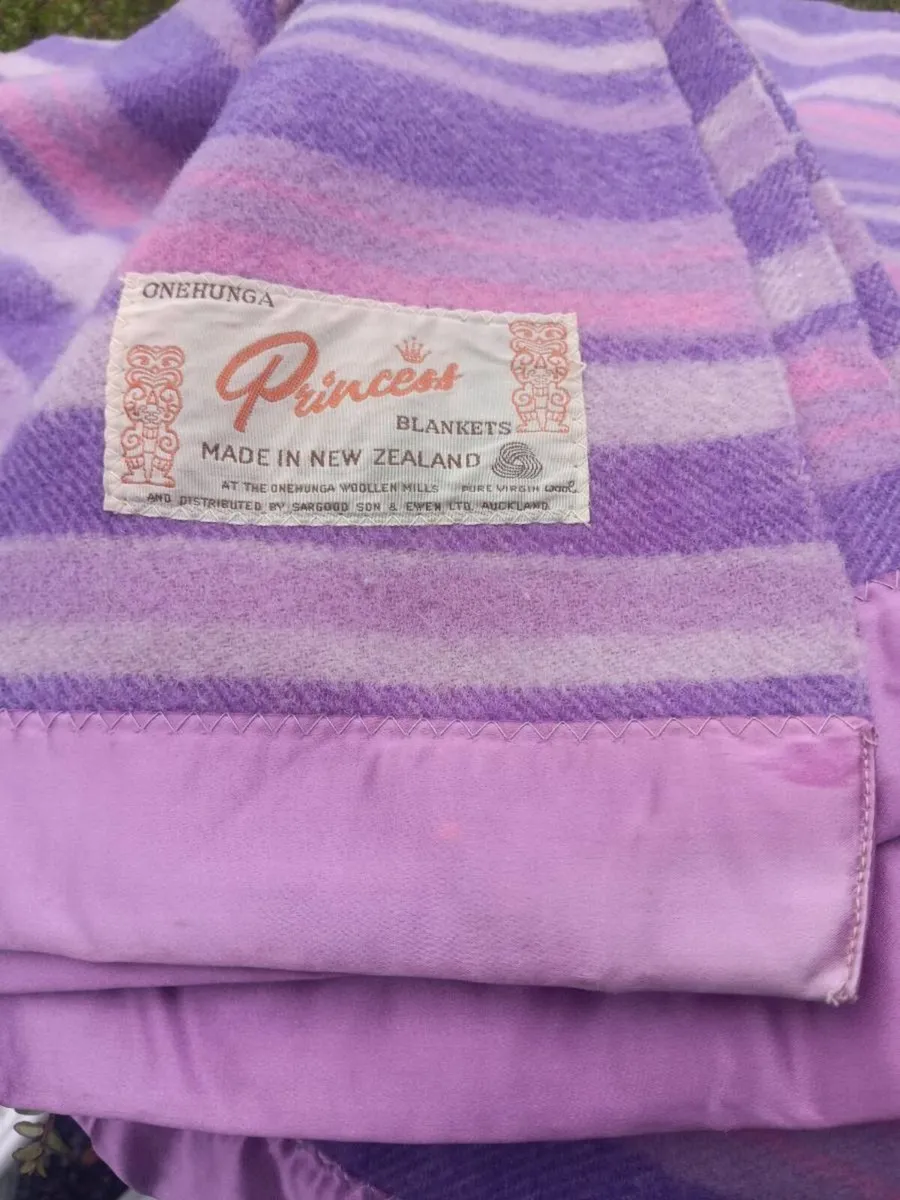 Vintage wool blankets - Image 3