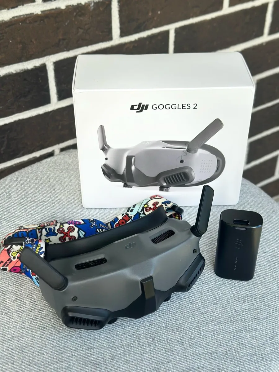 DJI FPV Goggles 2 - Image 1