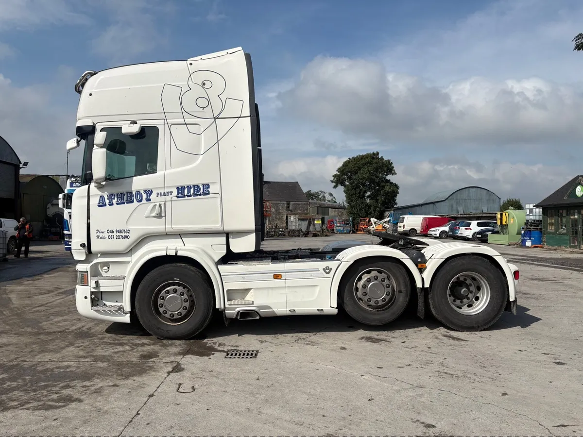 Scaina tractor unit - Image 4