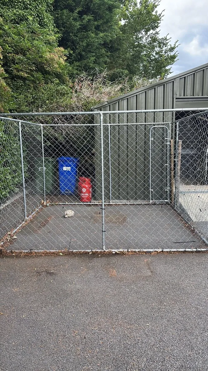 Pet cage - Image 2
