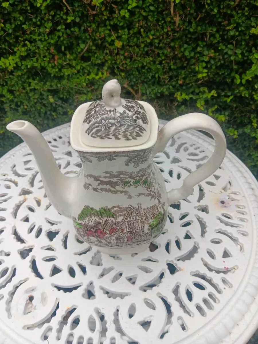Vintage coffee pot - Image 1