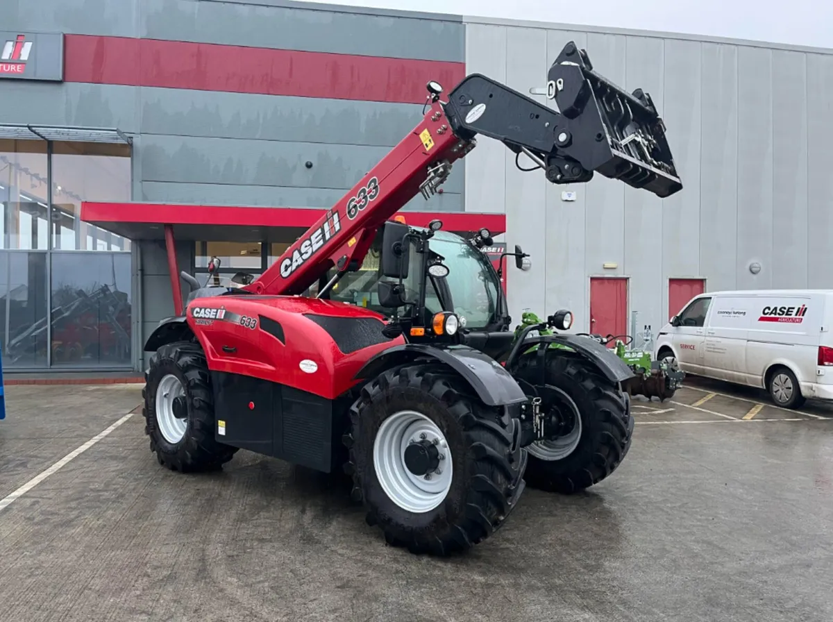 Case IH Farlift 633 - Image 1