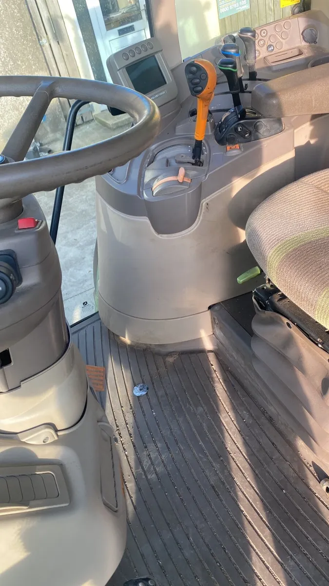 John Deere 6430 Premium 2011 - Image 2