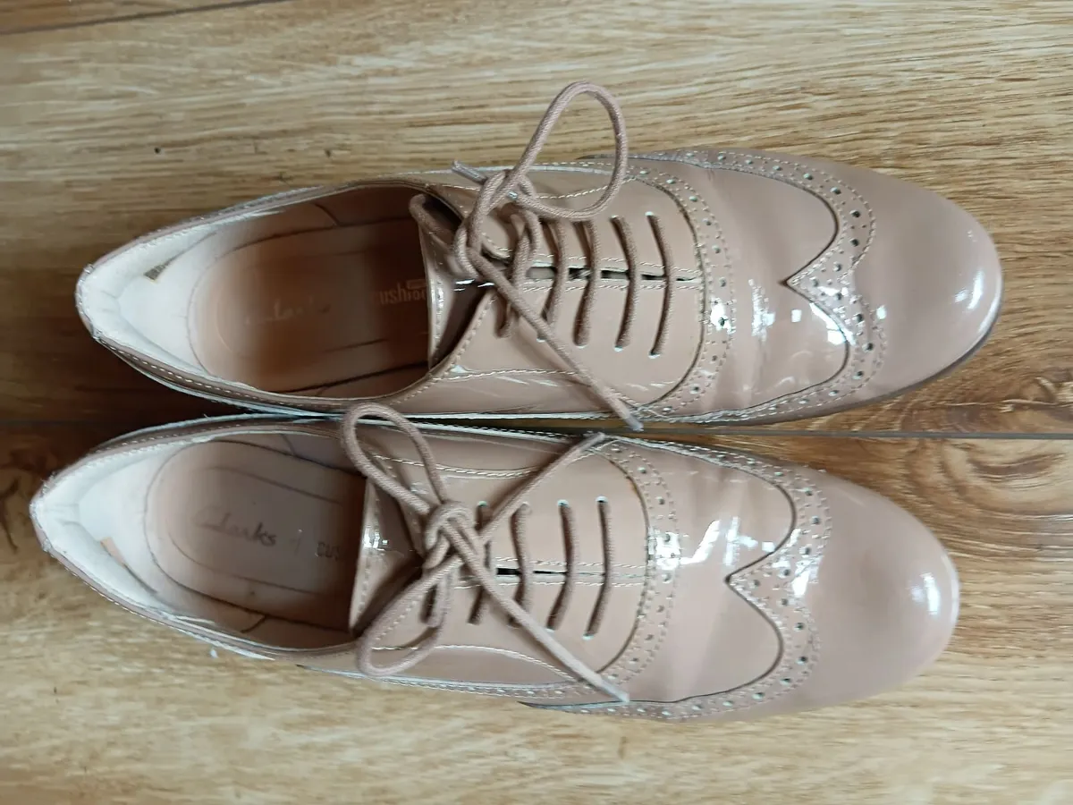 Clarks brogues - Image 3