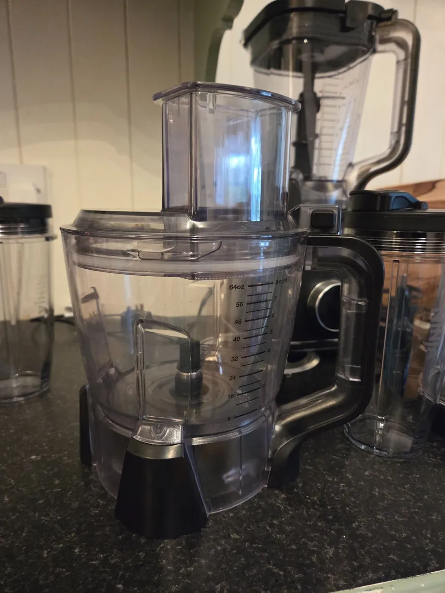 NINJA Blender & Food Processor - Image 3