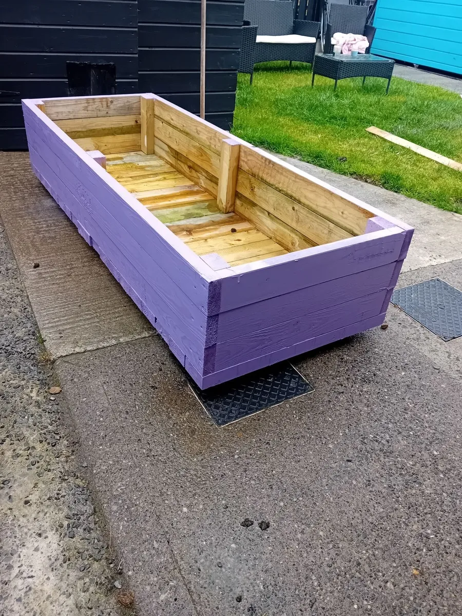 Garden planters - Image 2