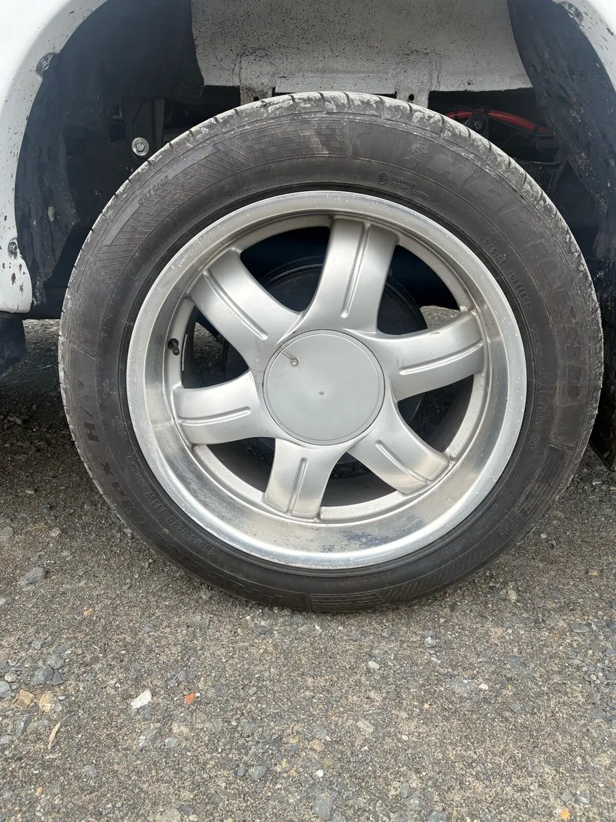 Hilux 20 inch alloy s - Image 1
