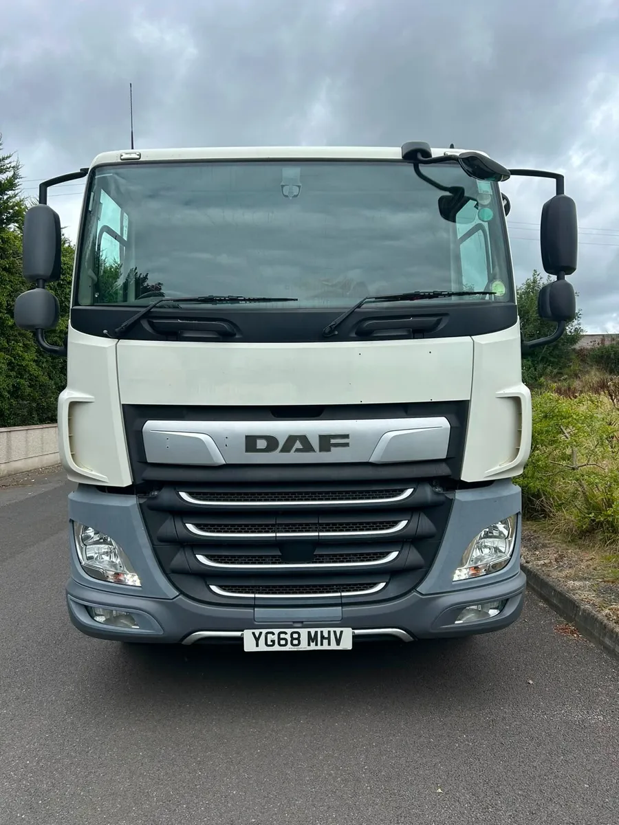 December 2018 DAF CF 340 Hotbox - Image 2