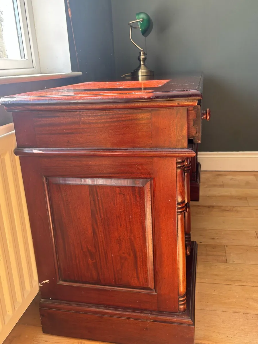 Dressing table - Image 2