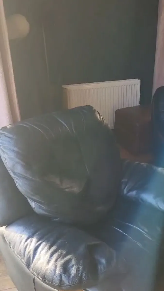 Black leather sofa - 3+2+1 seater - Image 3
