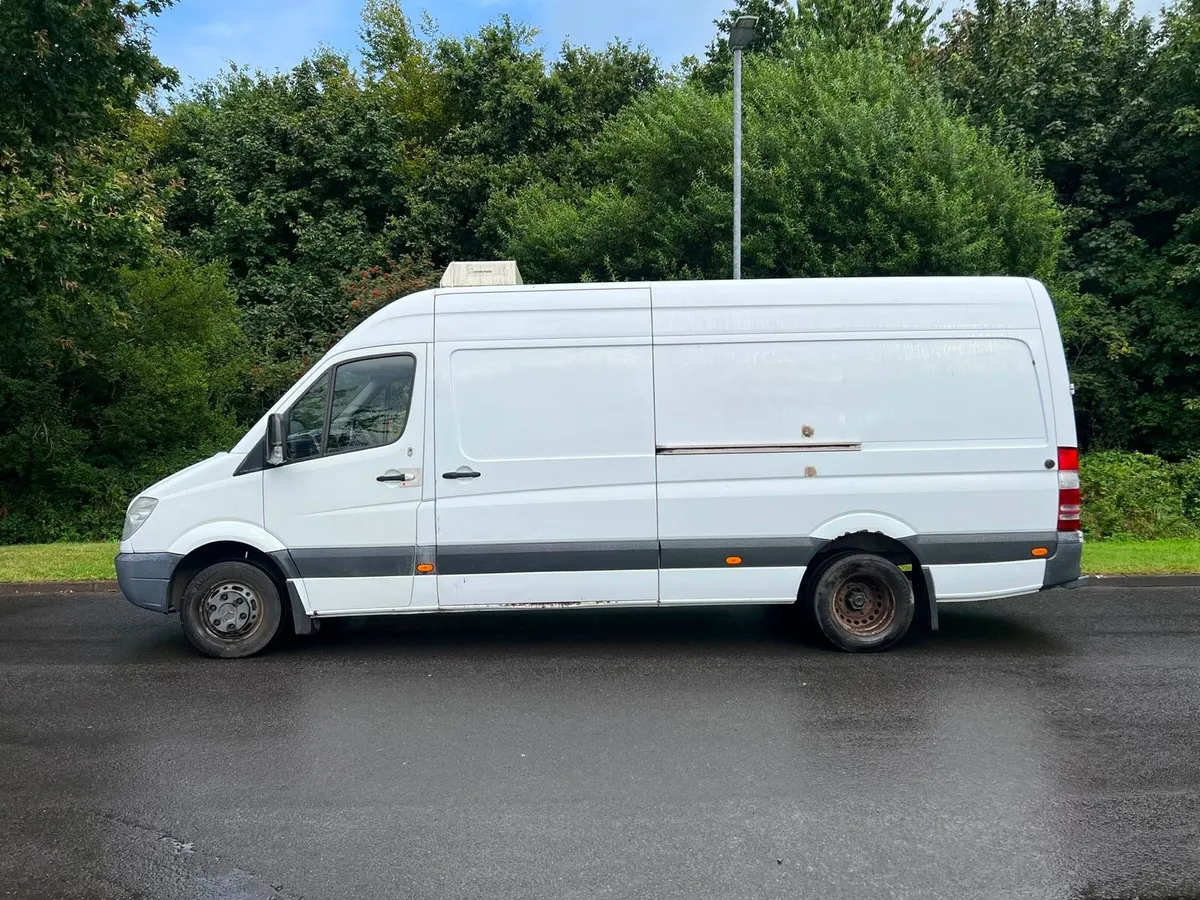 2014 Mercedes-Benz Sprinter 513 CDI - Image 3
