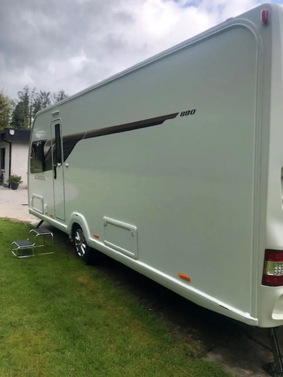 2022 Swift Europa 880 Caravan - Image 3