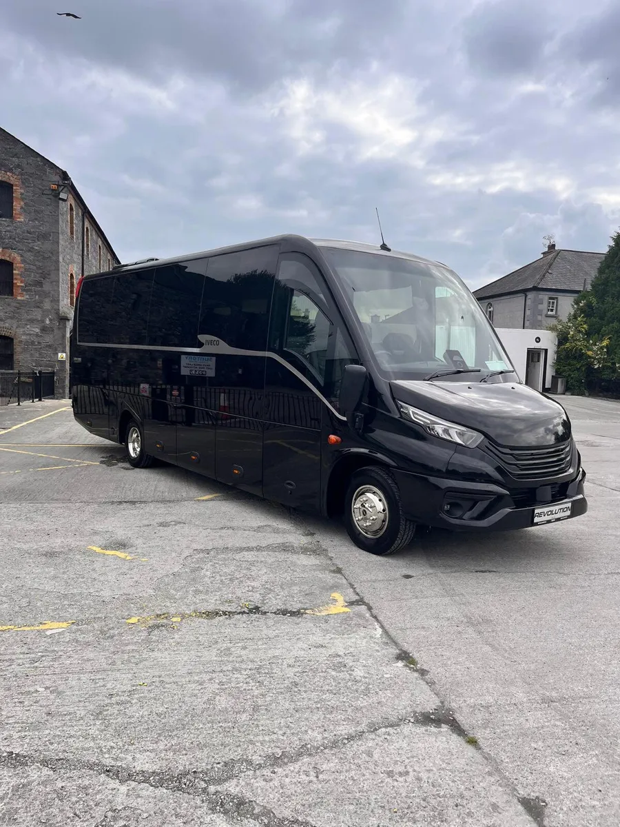 Erener Revolution 25 Seater + Guide Coach - Image 3