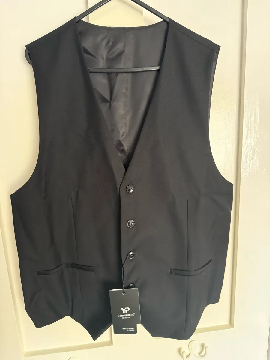 Men’s Waistcoat - Image 1