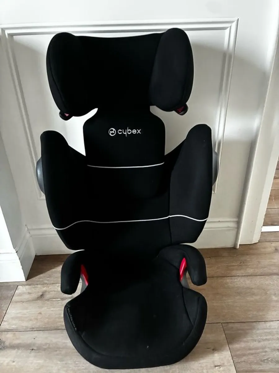Cybex booster seat - Image 1