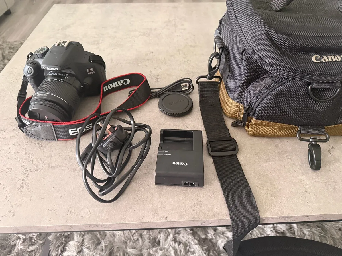 Canon EOS 1200D - Image 1
