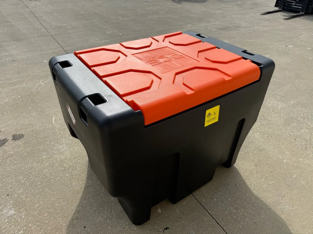 New 400 litre DCE fuel / add blue bowser - Image 2