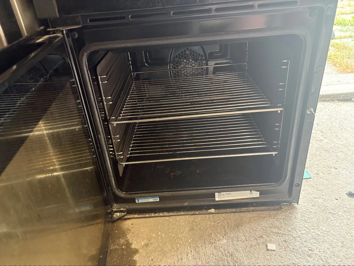 Beko Double Oven Cooker - Image 3