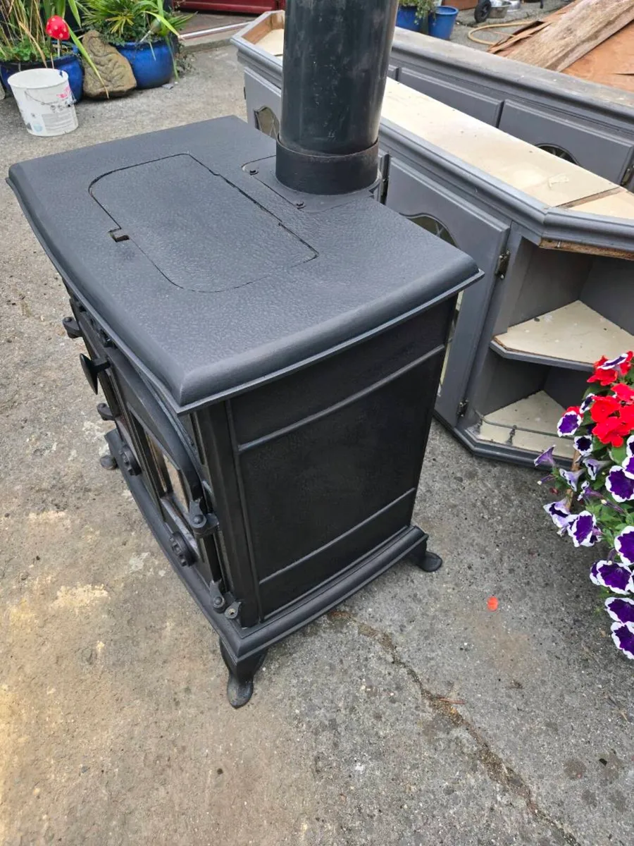 Stove for sale - Image 2