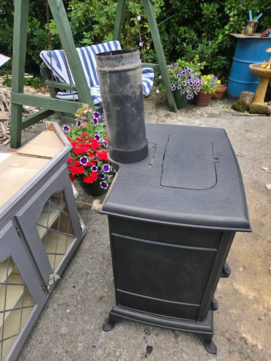 Stove for sale - Image 4