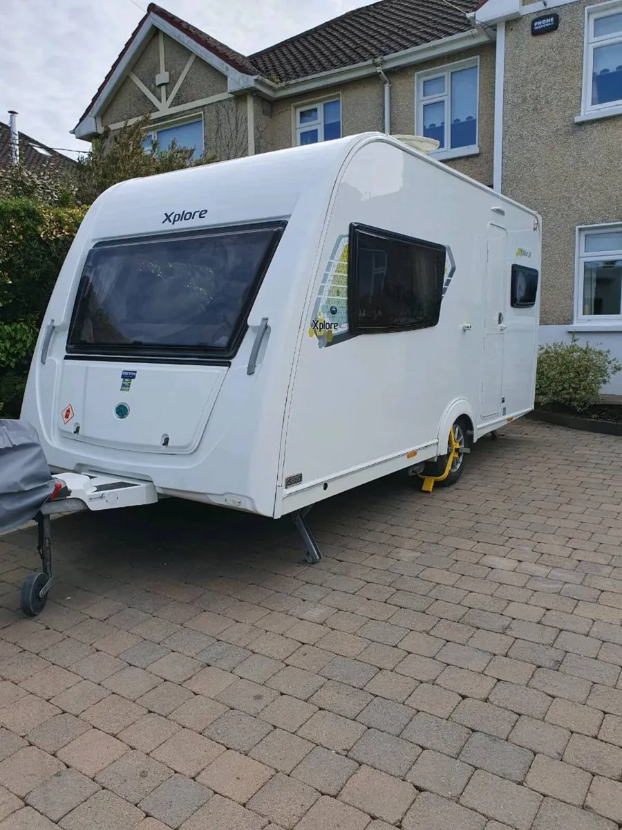 2019 elddis xplore 422 with motor mover - Image 3