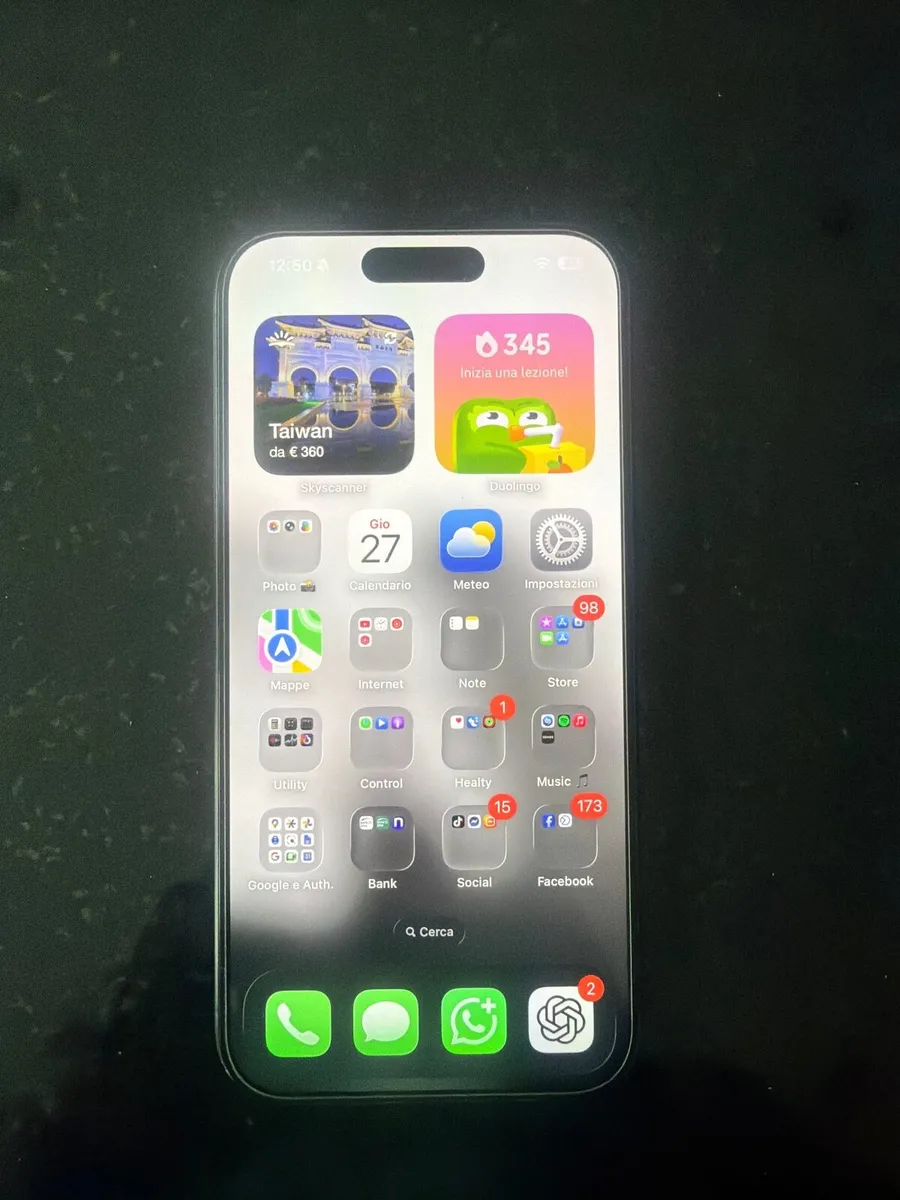 iPhone 15 pro 256gb - Image 3