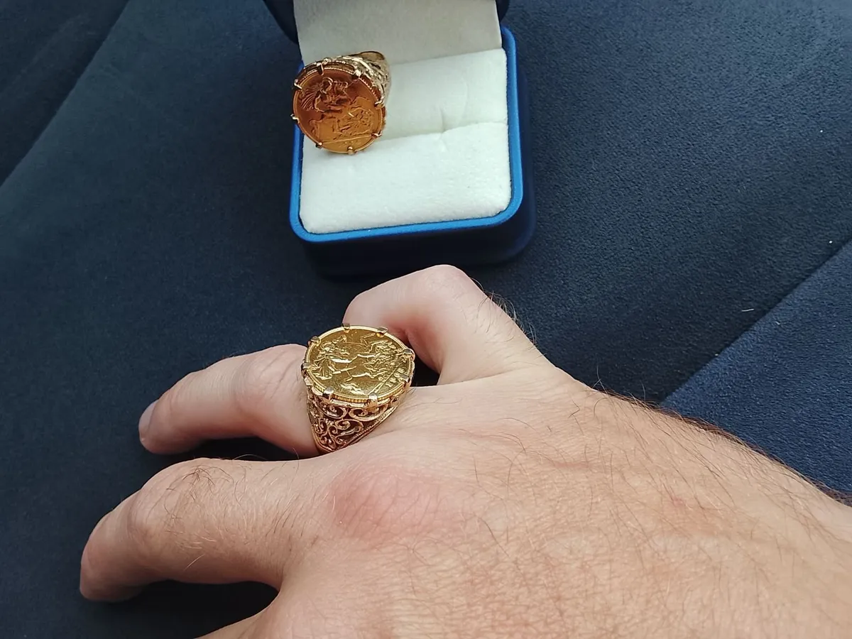 Unique Pair Of 🪙GOLD SOVEREIGN RINGS🪙 - Image 1