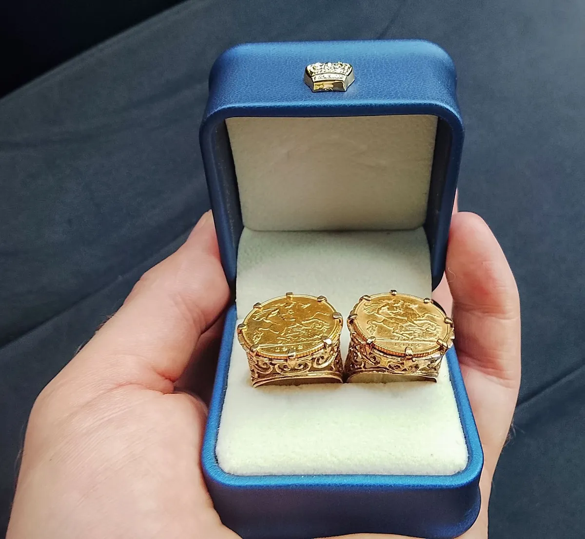 Unique Pair Of 🪙GOLD SOVEREIGN RINGS🪙 - Image 4