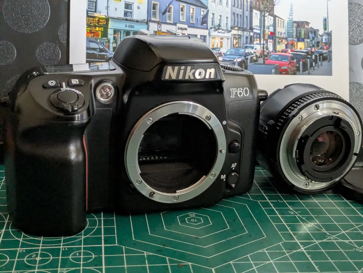 🎞️ Nikon F60 Autofocus film SLR camera +50/1.8💥 - Image 3