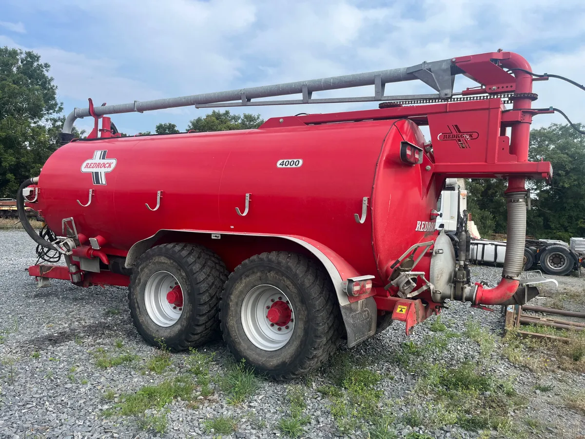 Used 2024 Redrock 4000Gal Tanker - Image 3
