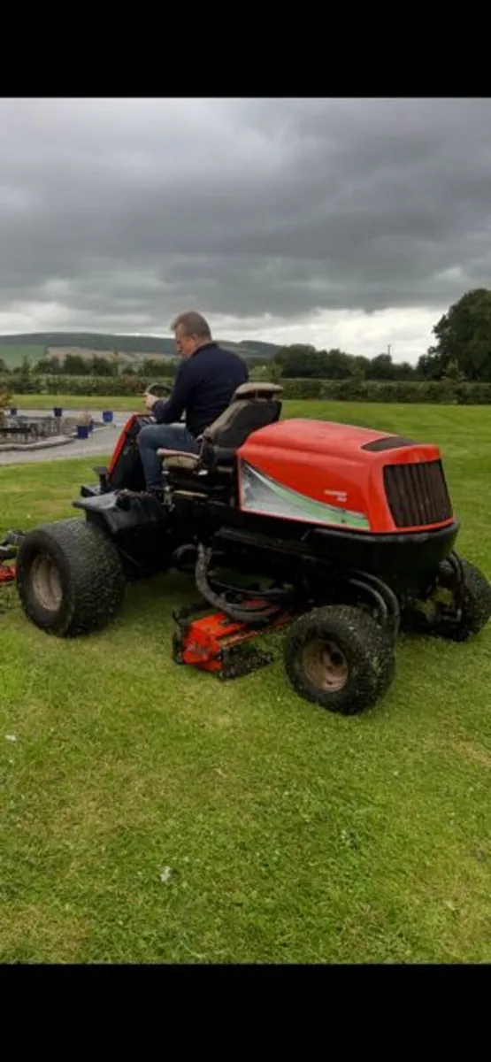 Jacobsen Fairway 250  Lawnmower - Image 3
