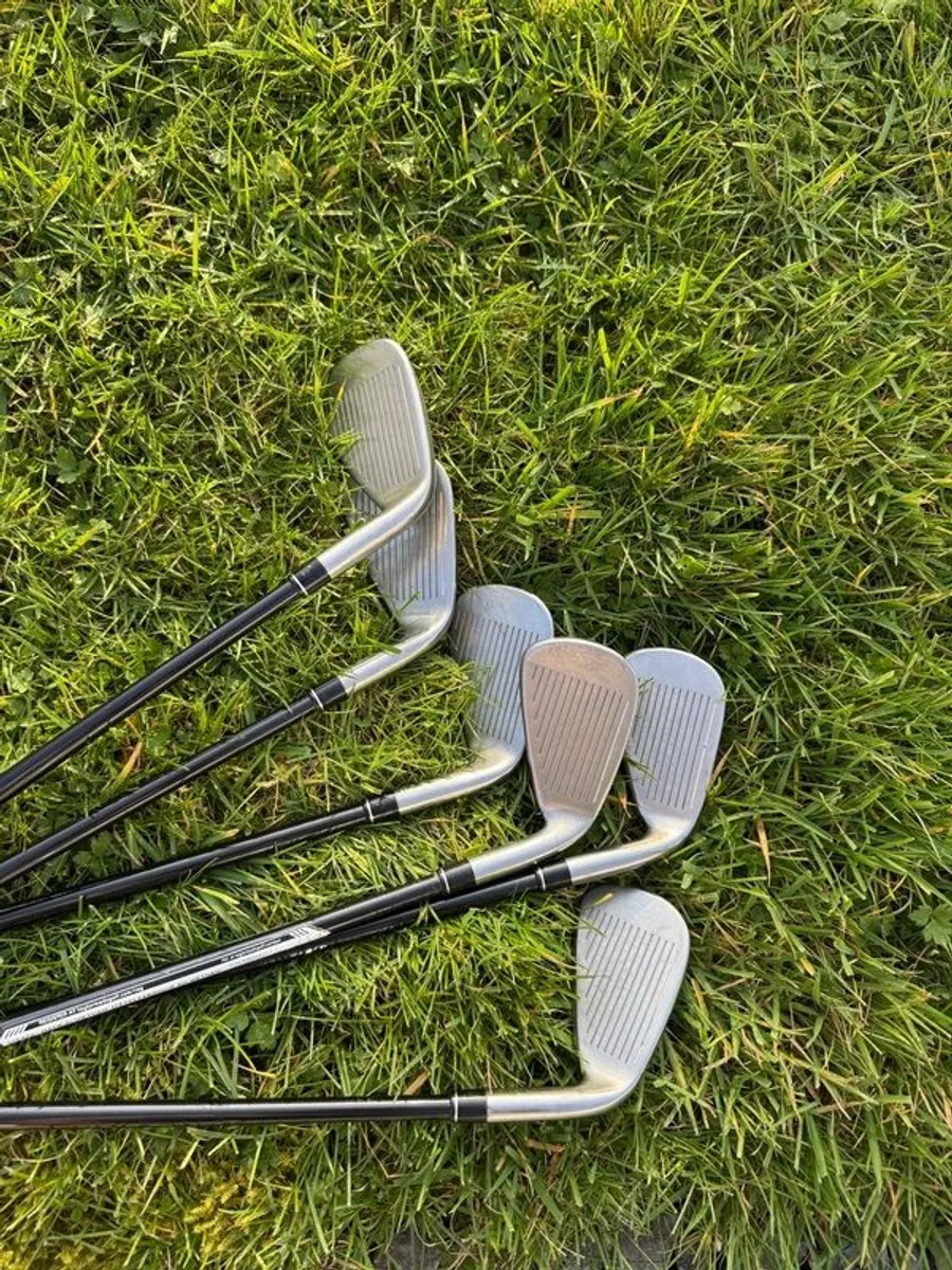 left handed TaylorMade golf clubs - Image 3