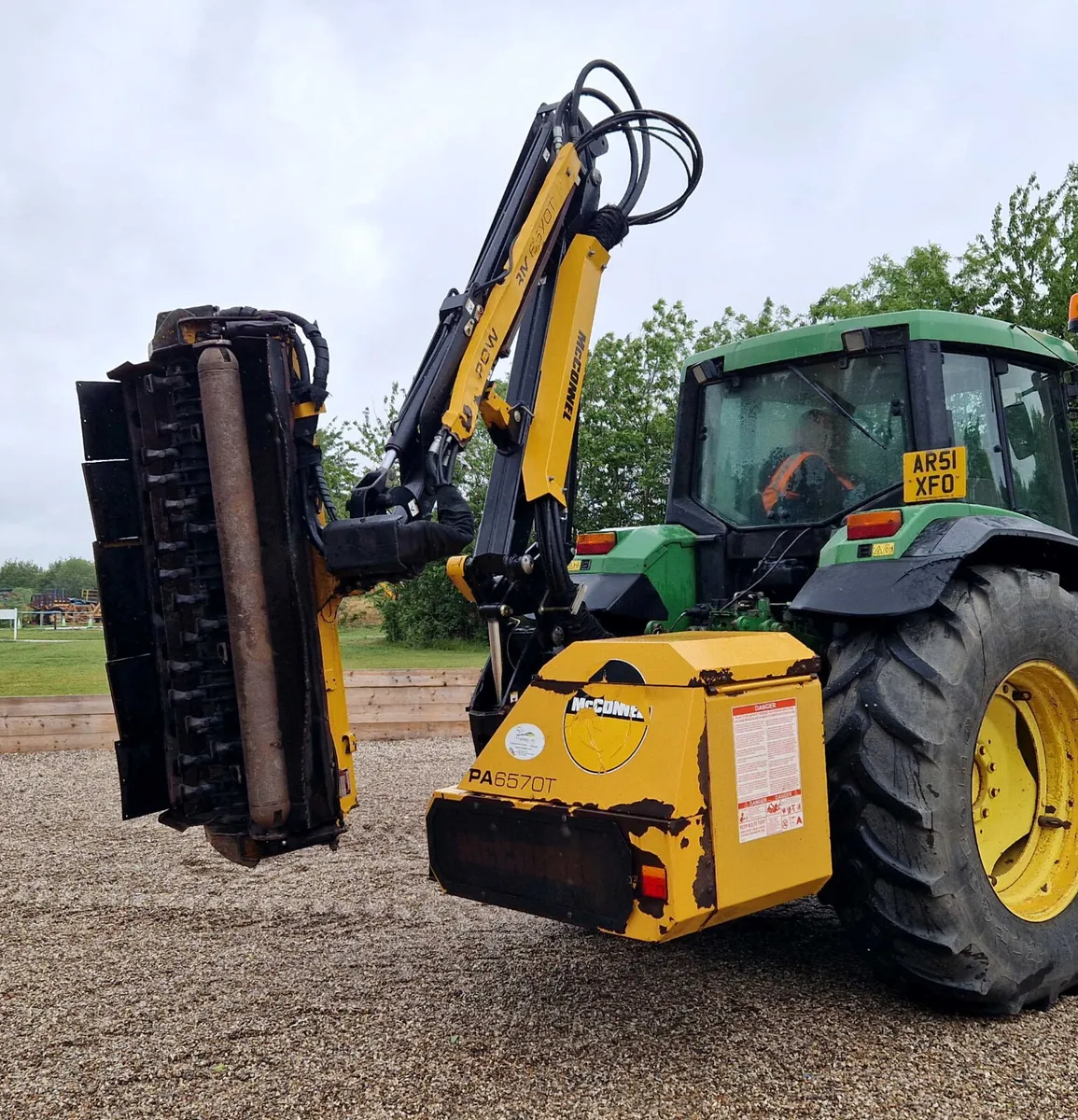 MCCONNEL PA6570T REV EDS, 1700 HRS - Image 1