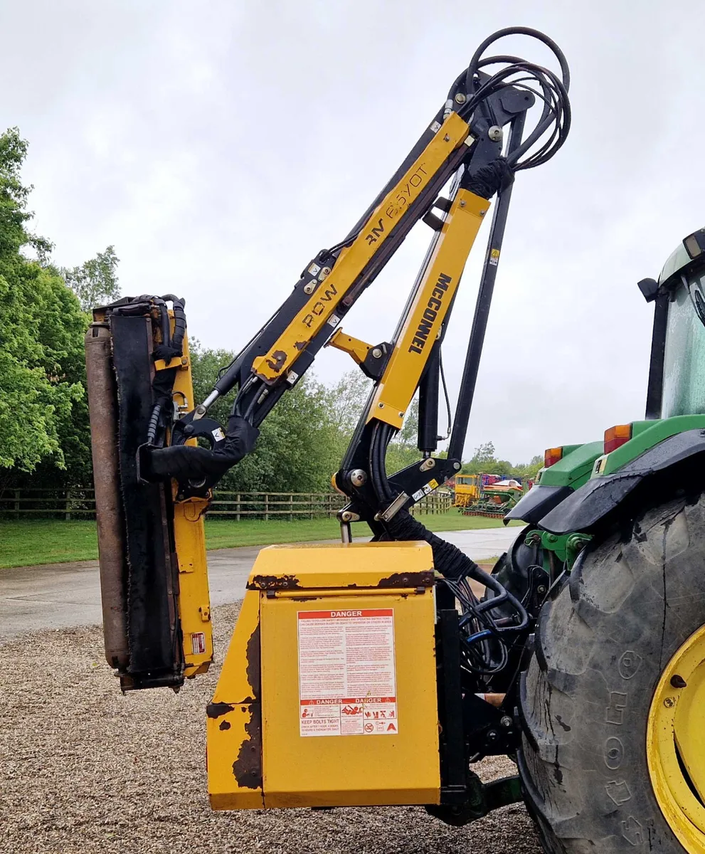 MCCONNEL PA6570T REV EDS, 1700 HRS - Image 2