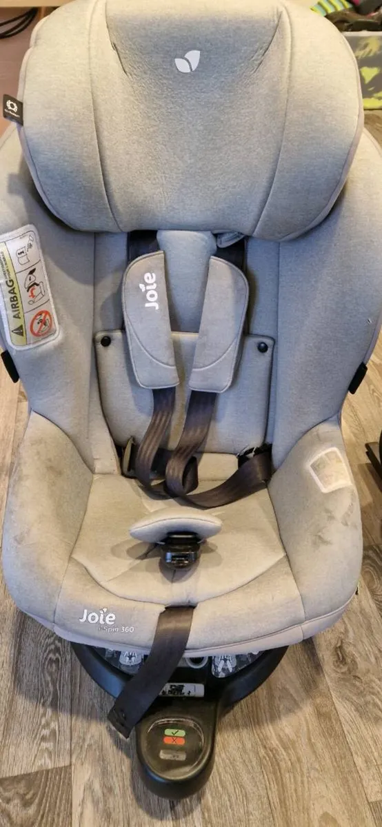 2 x Joie i-spin 360 car seats - Image 3