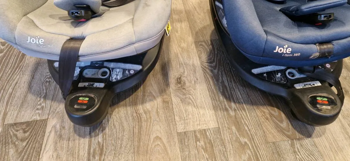 2 x Joie i-spin 360 car seats - Image 4