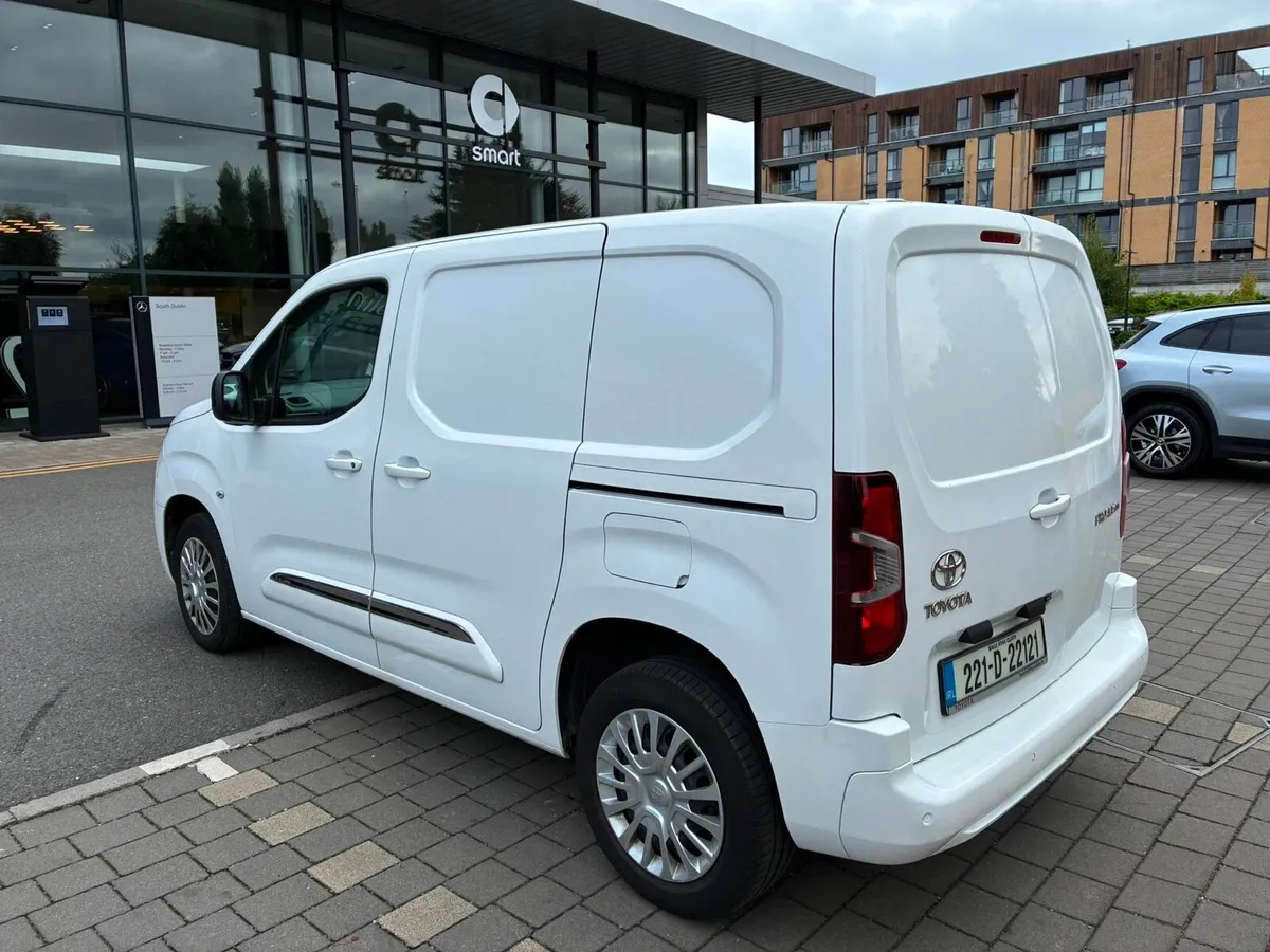 Toyota Proace city Tiny Mileage - Image 4