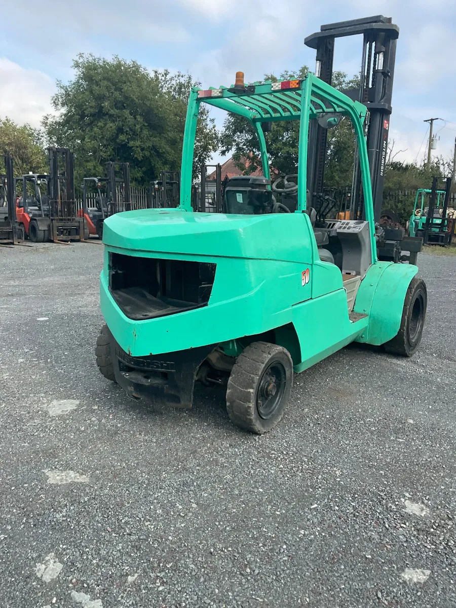 FORKLIFT - Image 3