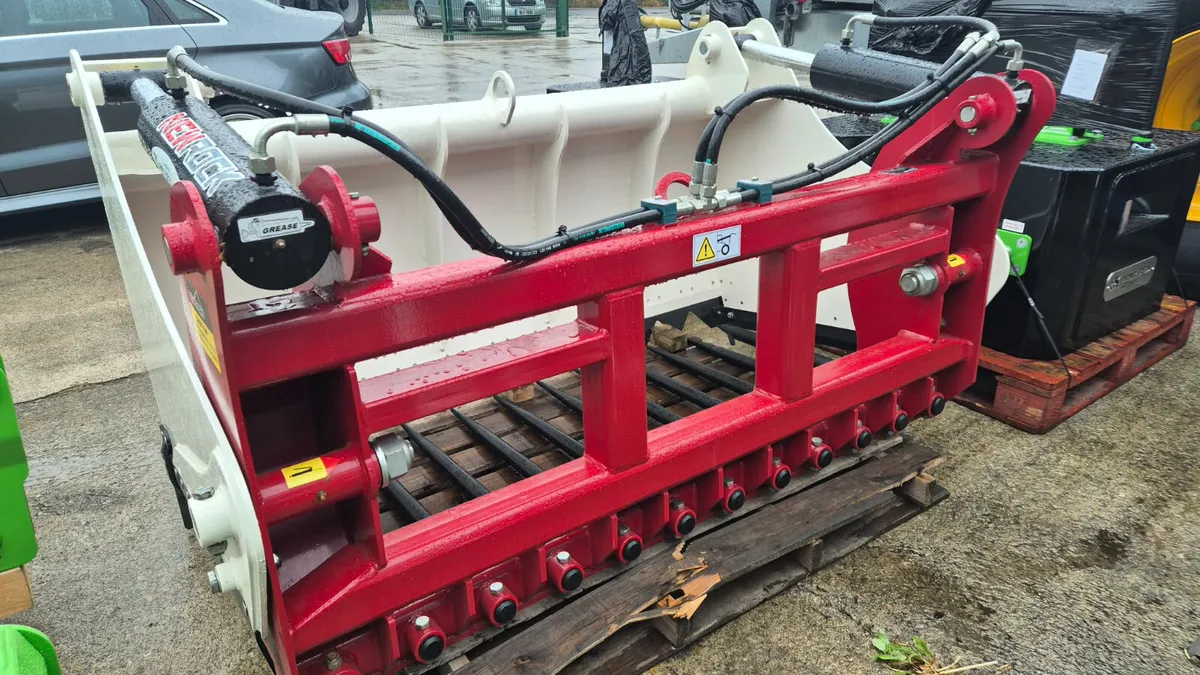 Newrock Shear Grabs - Image 2