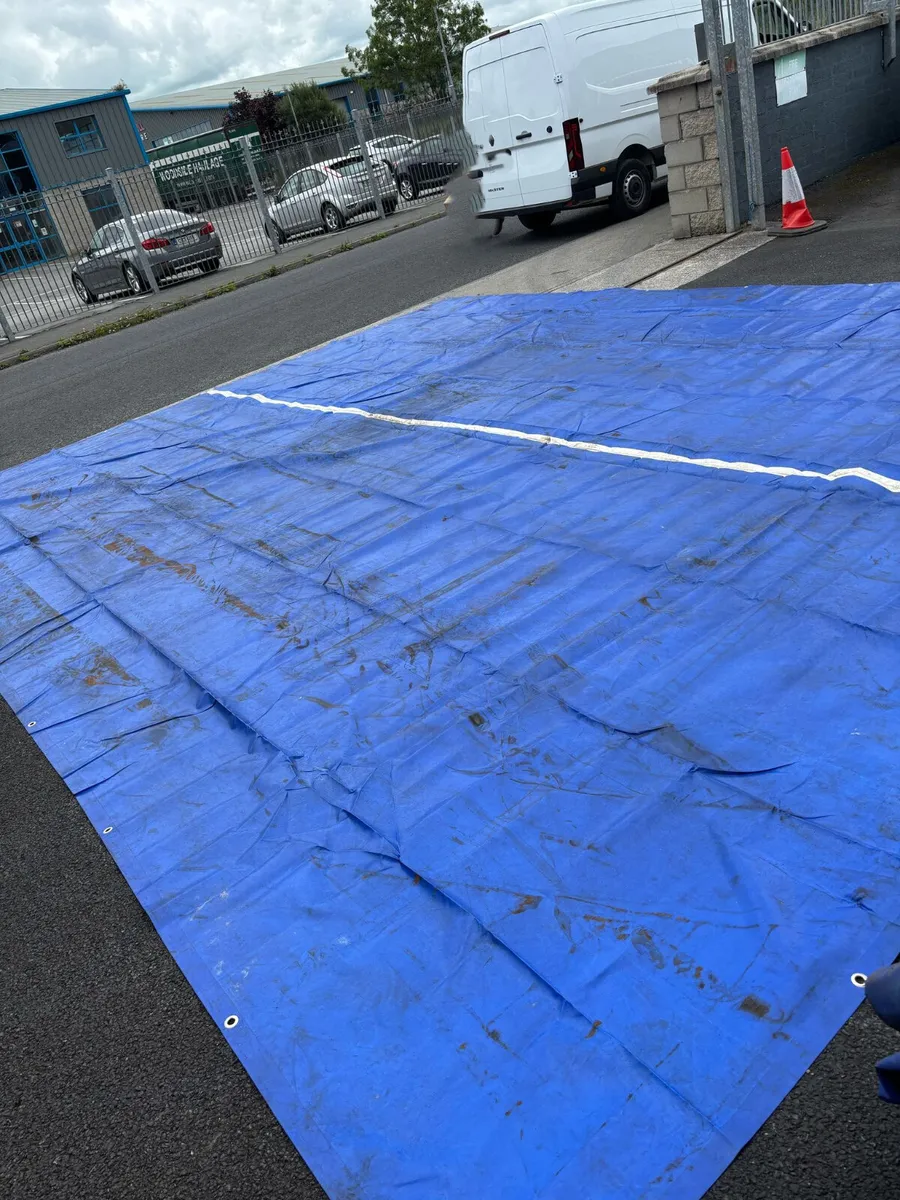 For Sale: Tarpaulin covers - Image 4