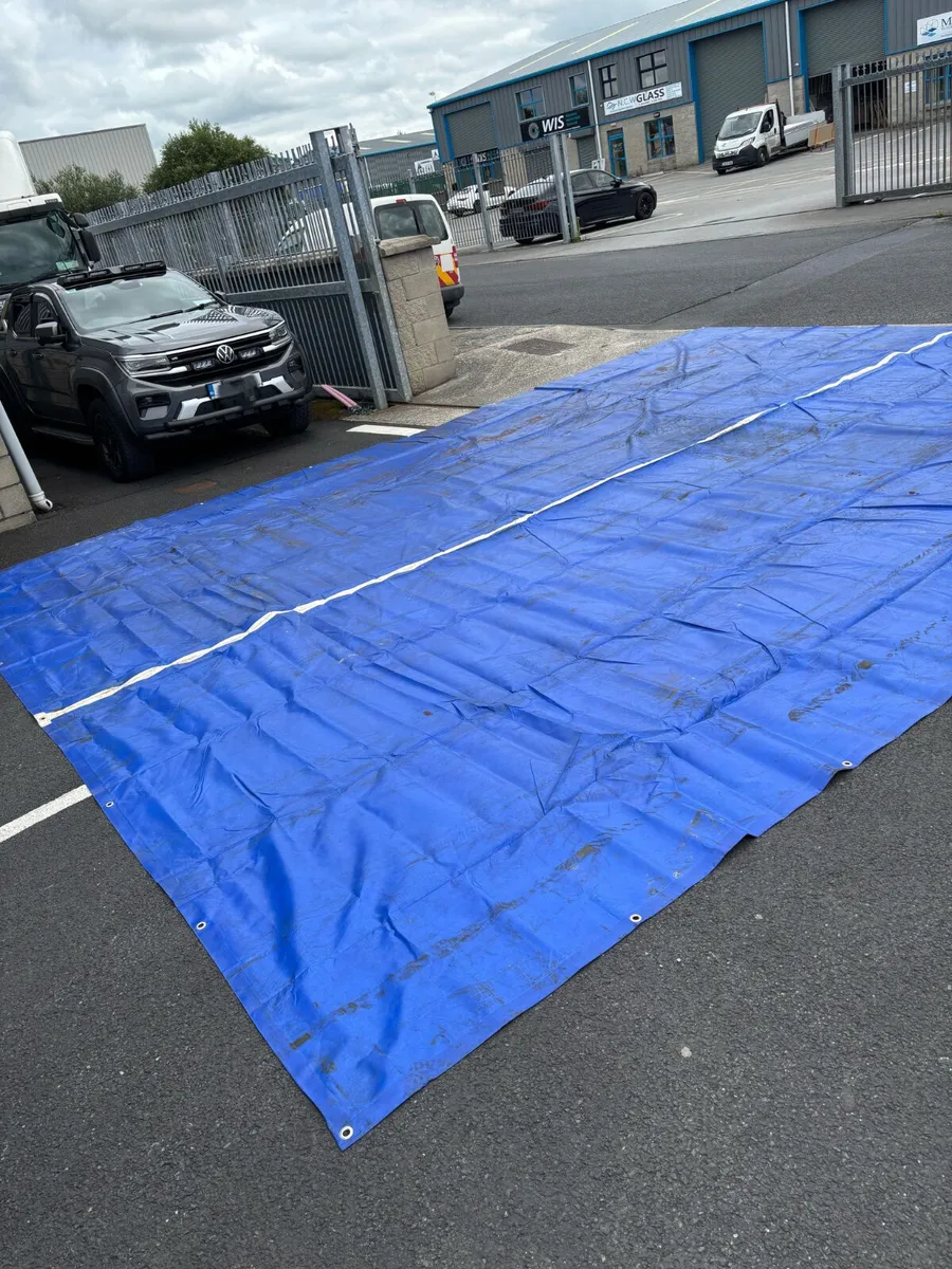 For Sale: Tarpaulin covers - Image 3