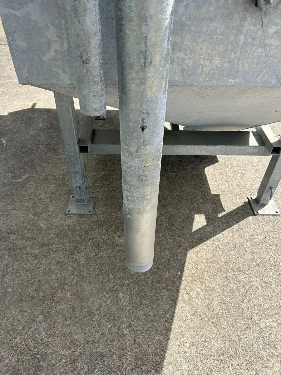 Condon Feed Bin - Image 2