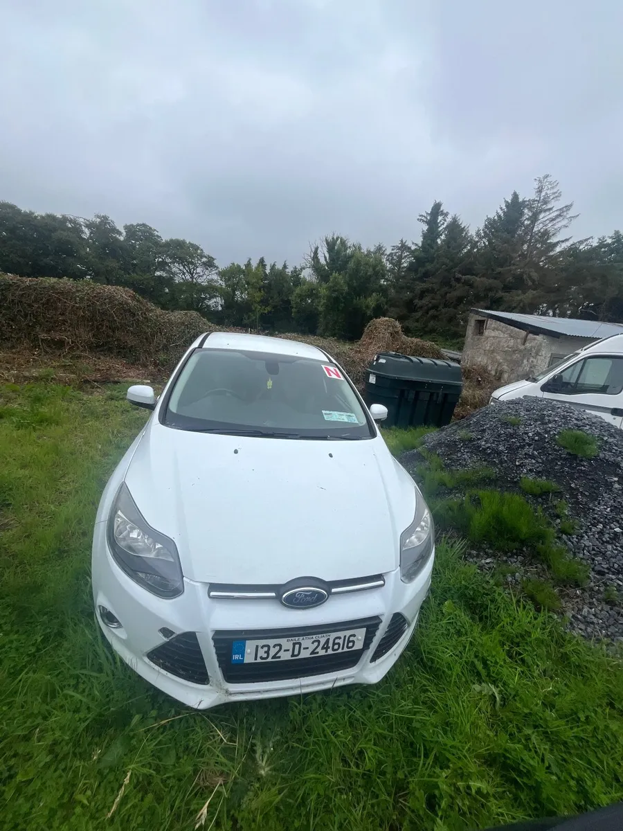 Ford Focus 2013 - Image 2