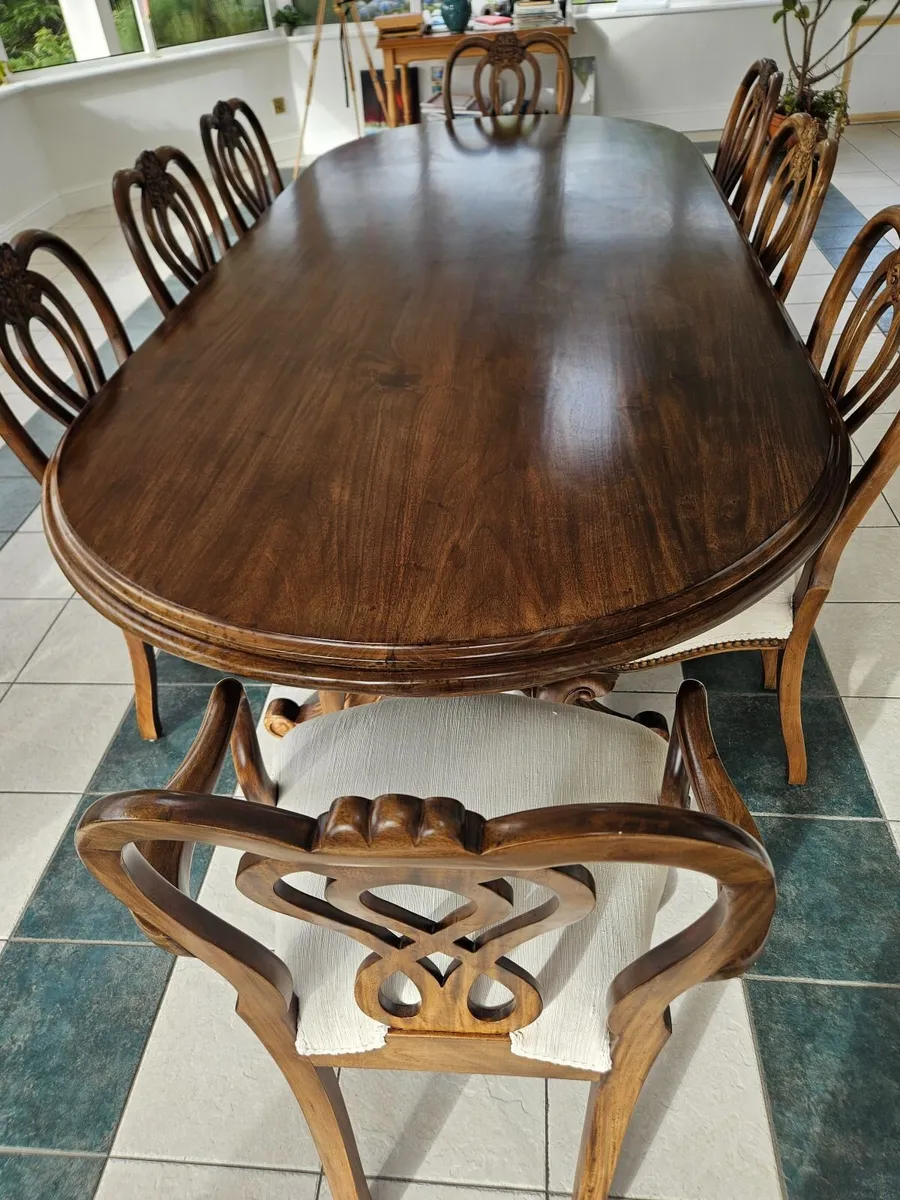 Dining table and chairs - Image 4